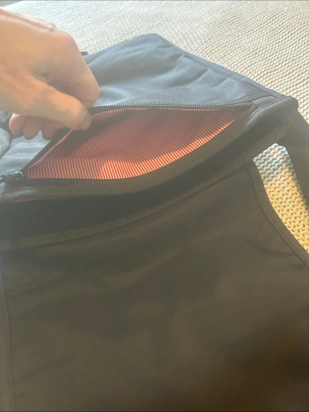 Herschel Lane Messenger Bag - Large